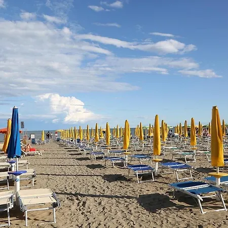 Spectacular On Two Floors With Garden And Pool Lignano Sabbiadoro